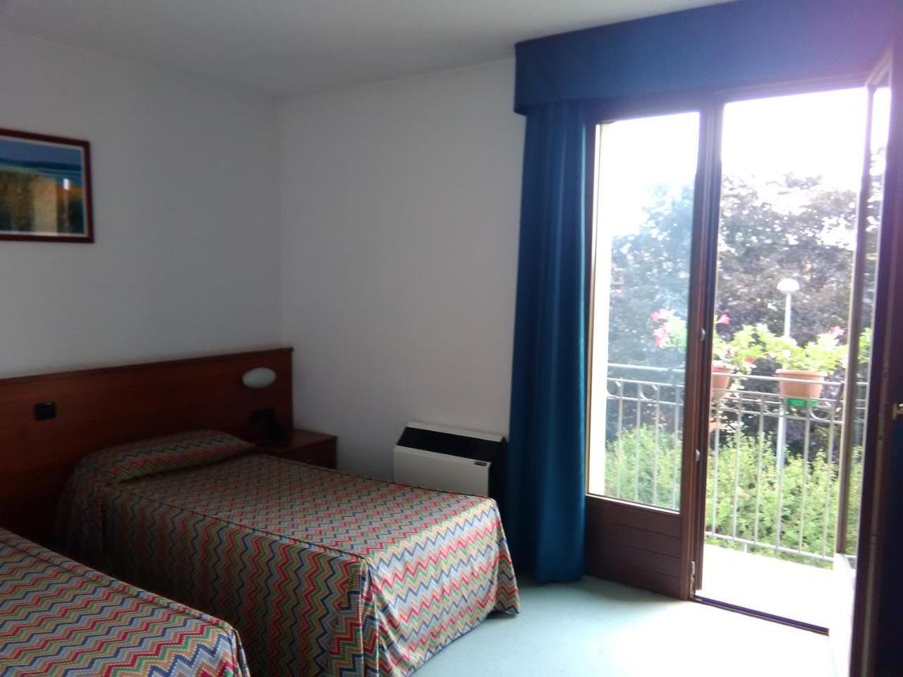 Hotel Naonis Cordenons Exterior photo